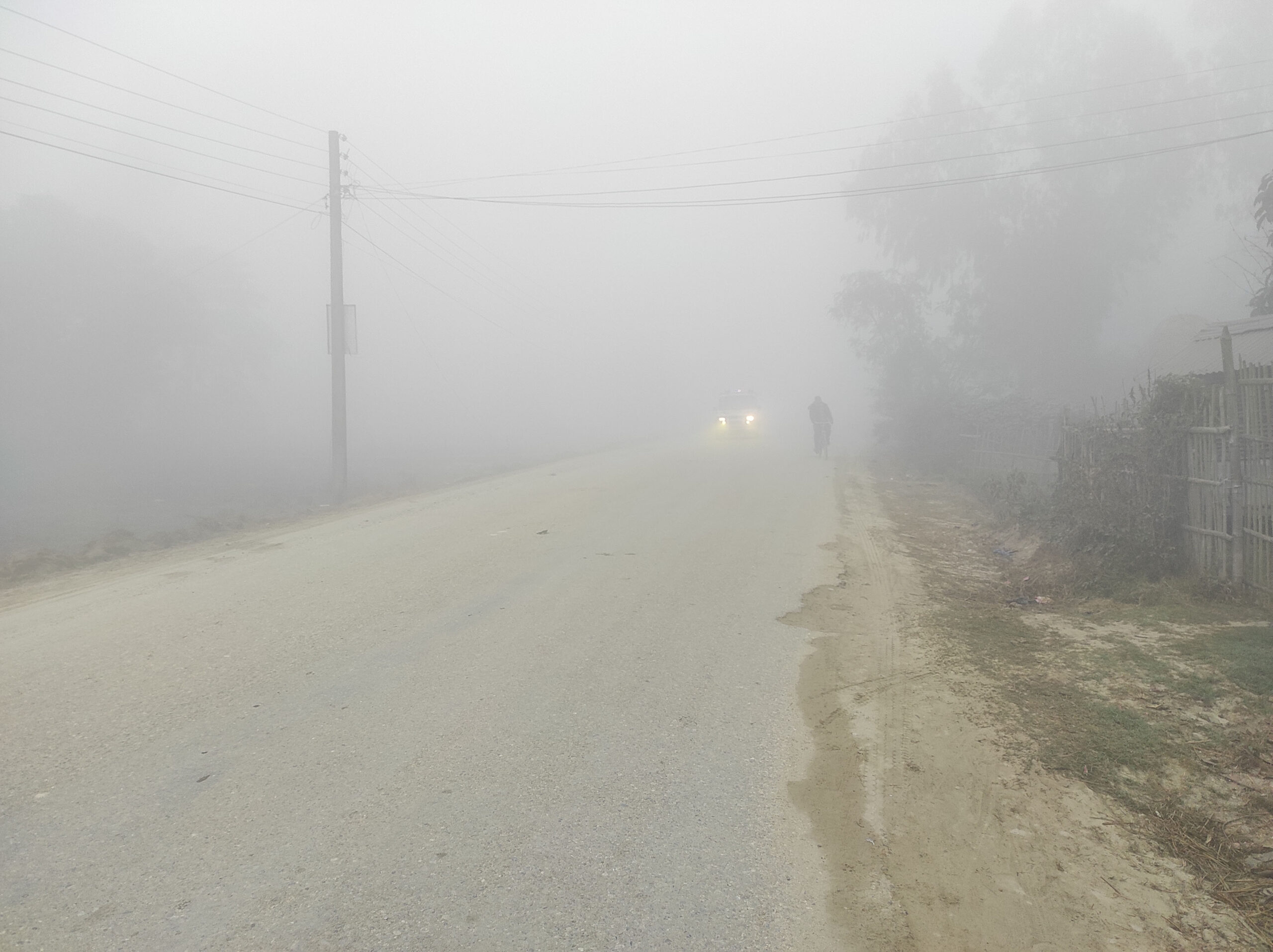 उपत्यका र तराईमा बाक्लो हुस्सु–कुहिरो, हवाई उडान प्रभावित