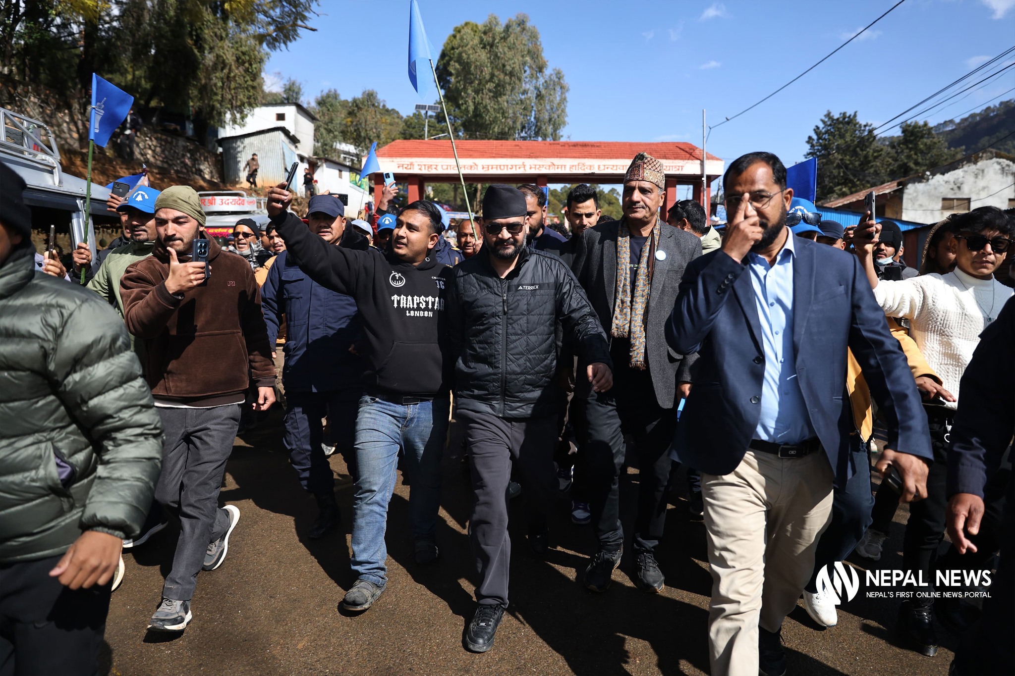 दार्चुलामा बालेन शाह ‘क्रेज’