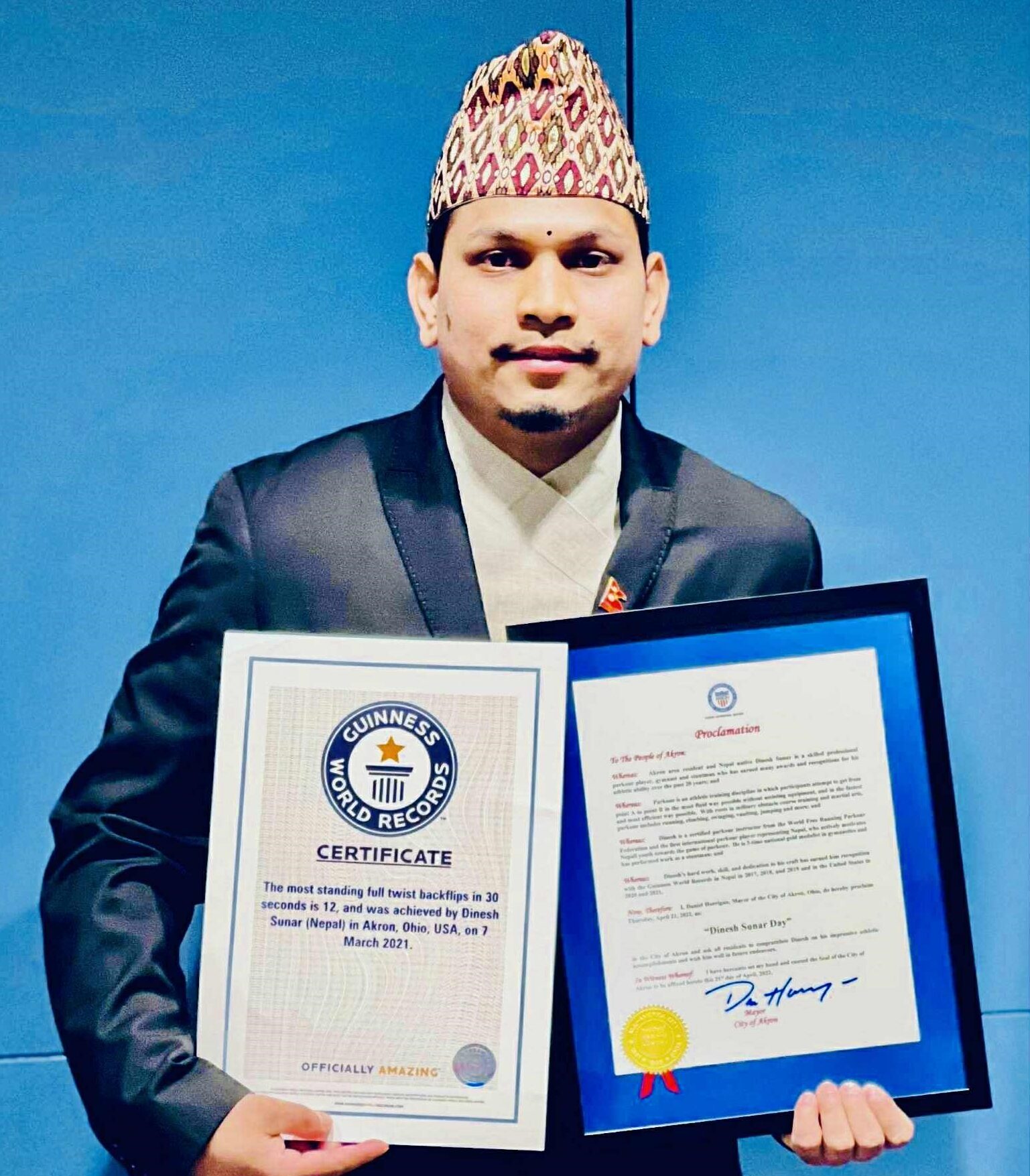 गिनिज वल्र्ड रेकर्ड धारक सुनारलाई खेल विज्ञानमा मानार्थ विद्यावारिधि