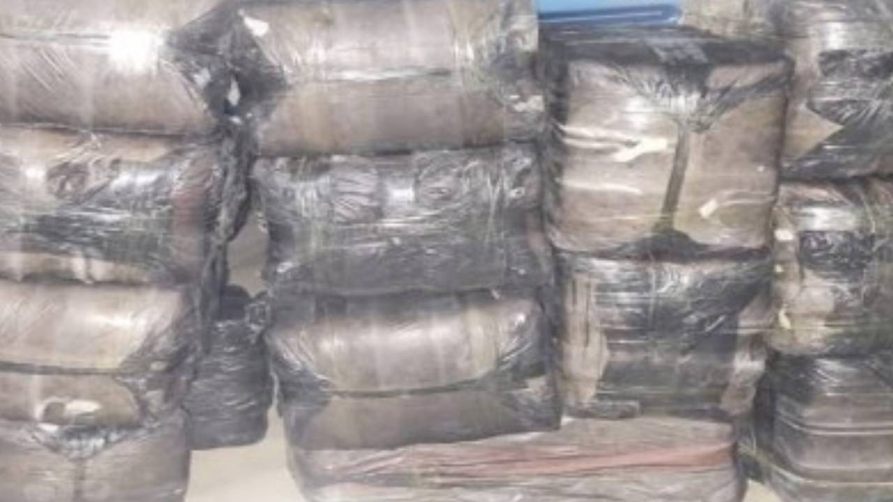 बेवारिसे अवस्थामा ५ सय ५४ किलो गाँजा बरामद