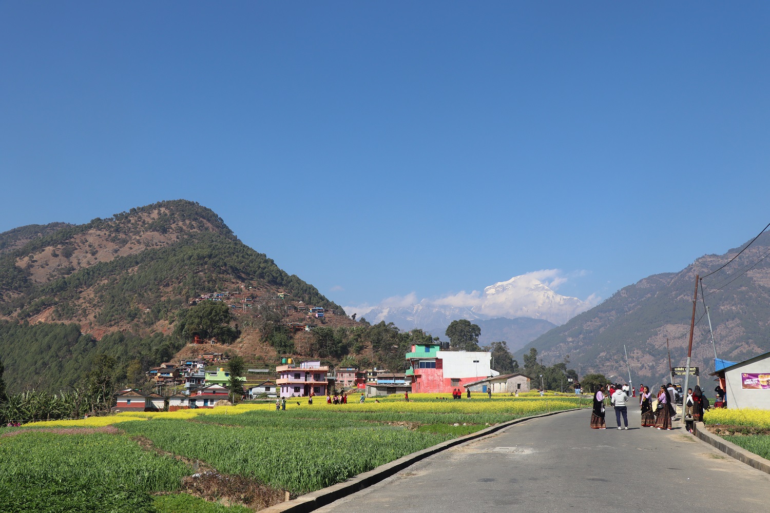 आन्तरिक पर्यटकको रोजाइमा रत्नेचौर