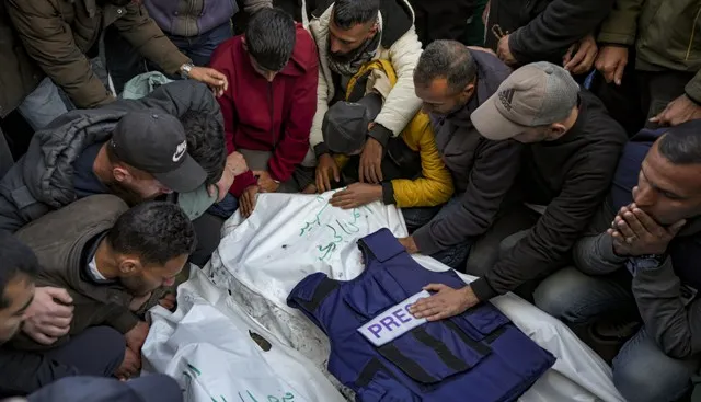 सन् २०२५ मा एक सय २८ पत्रकारको हत्या