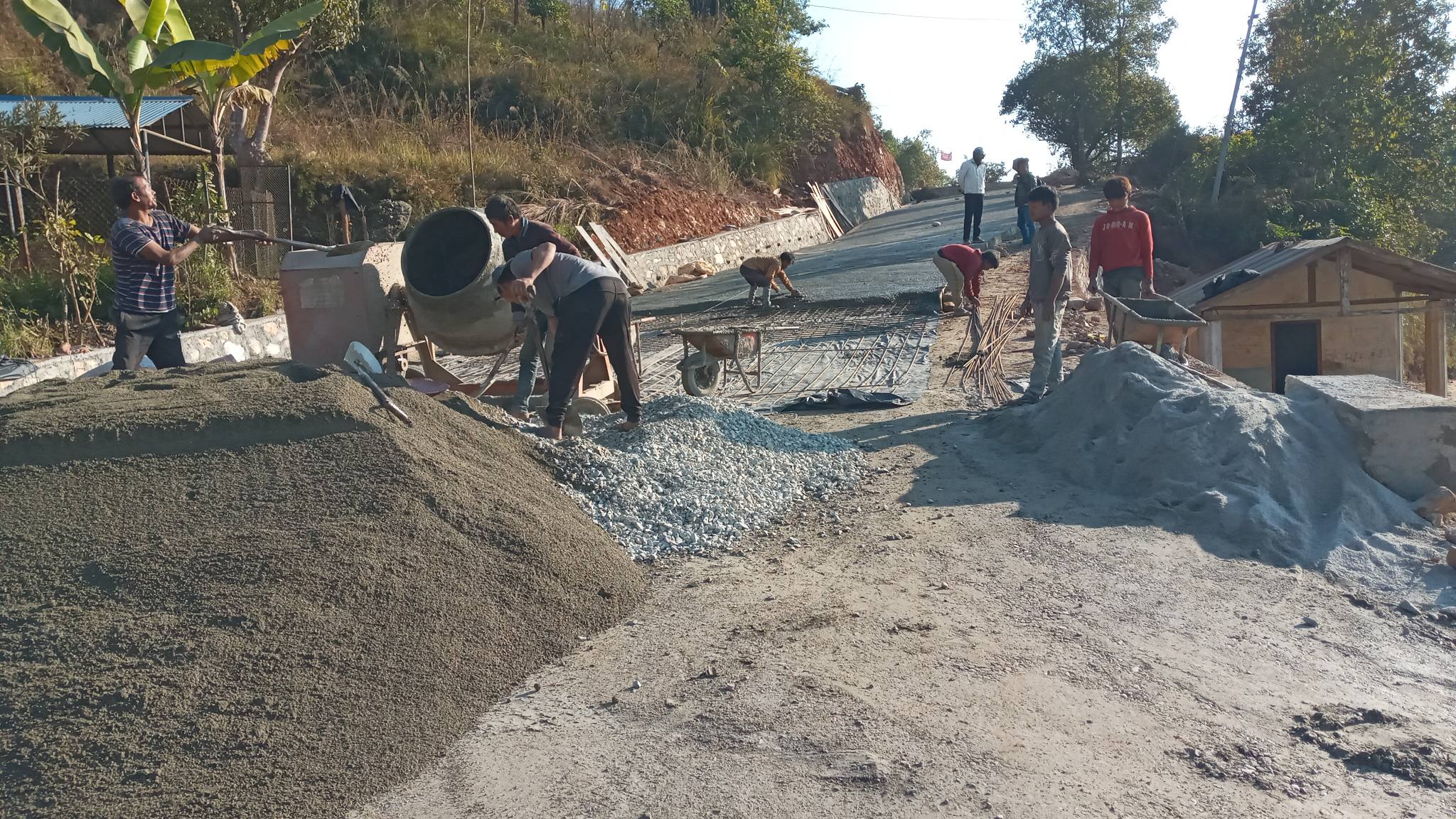 दमौली–केशवटार जोड्ने सडक कालोपत्र