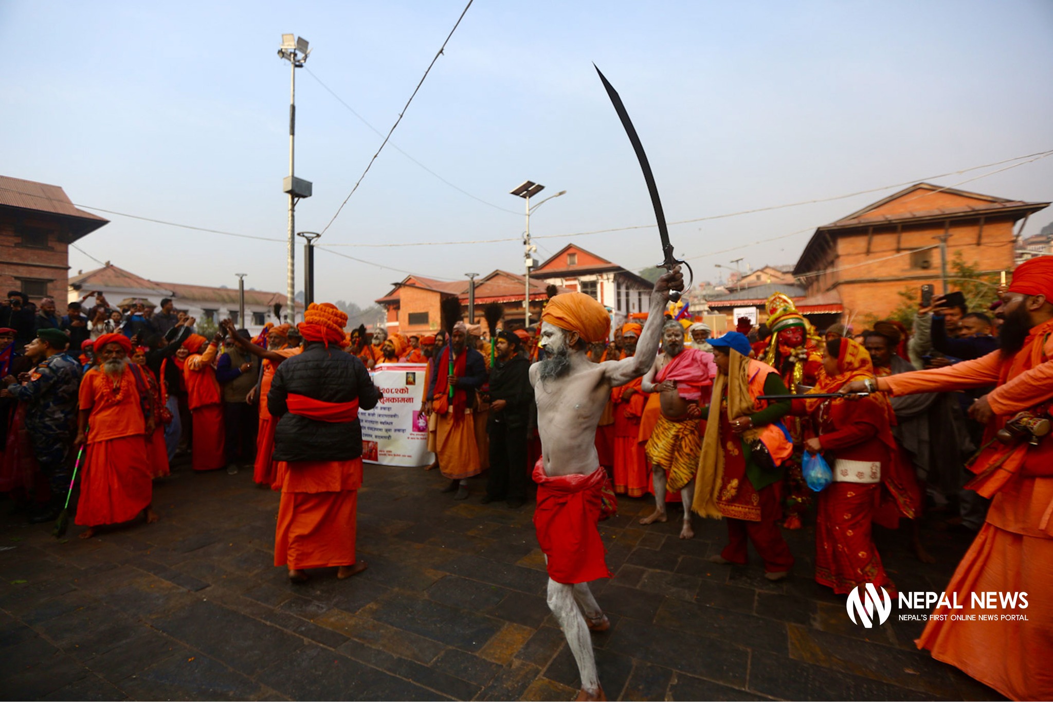 नागा बाबाहरु जन्तीसहित पशुपति मन्दिर प्रवेश [फोटो फिचर]