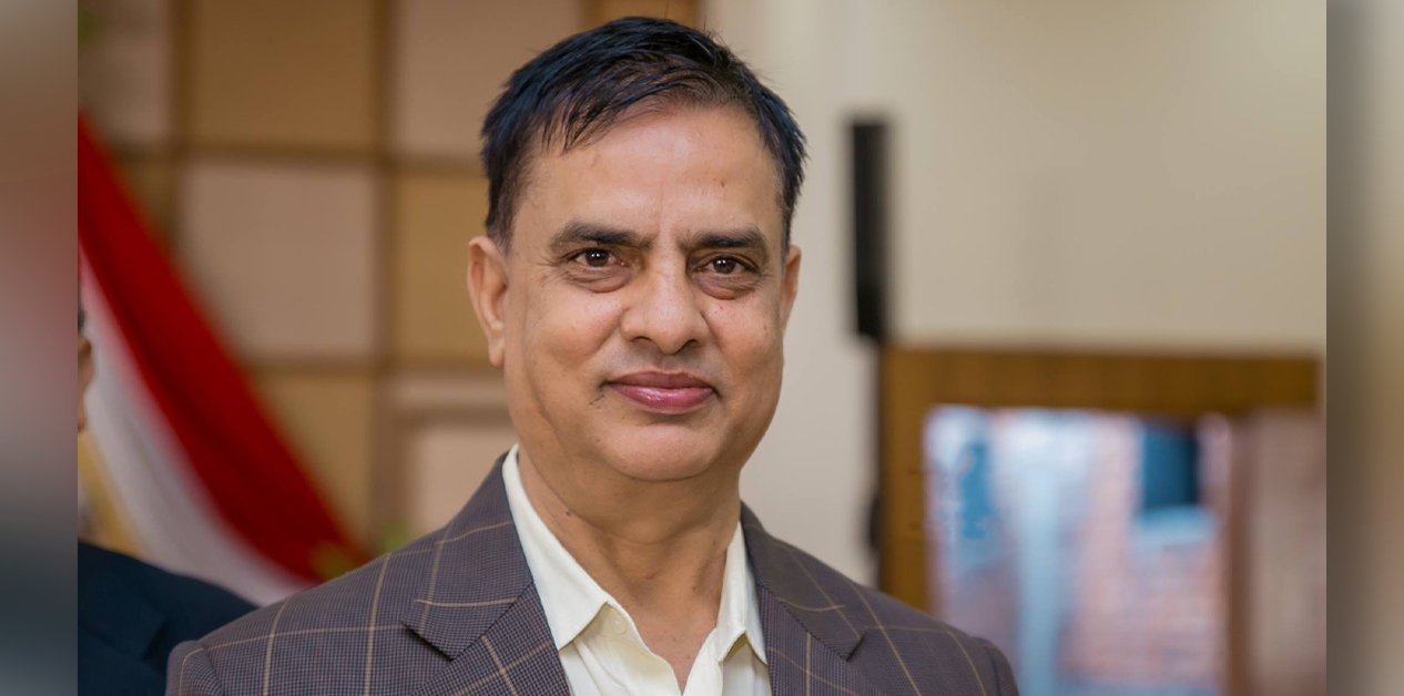 ‘चुनावमा नेताहरू मान्छे भएर आउँछन्’