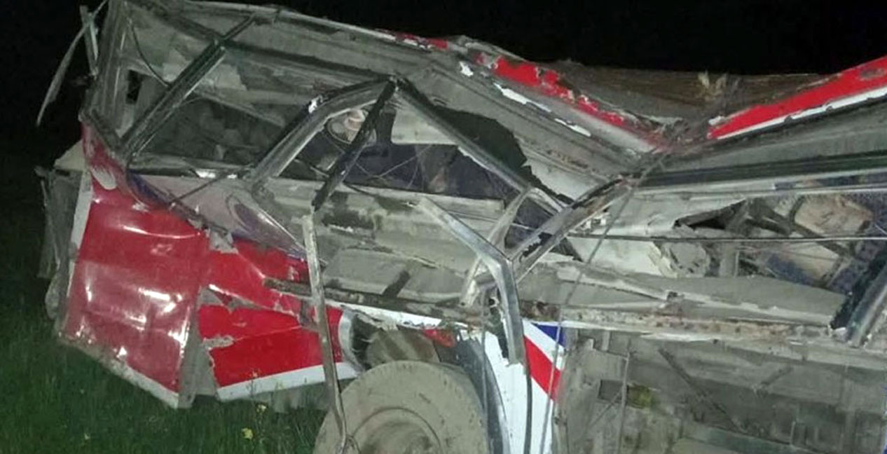 जन्ती बस दुर्घटना : आठजनाको मृत्यु‚ ४५ घाइते