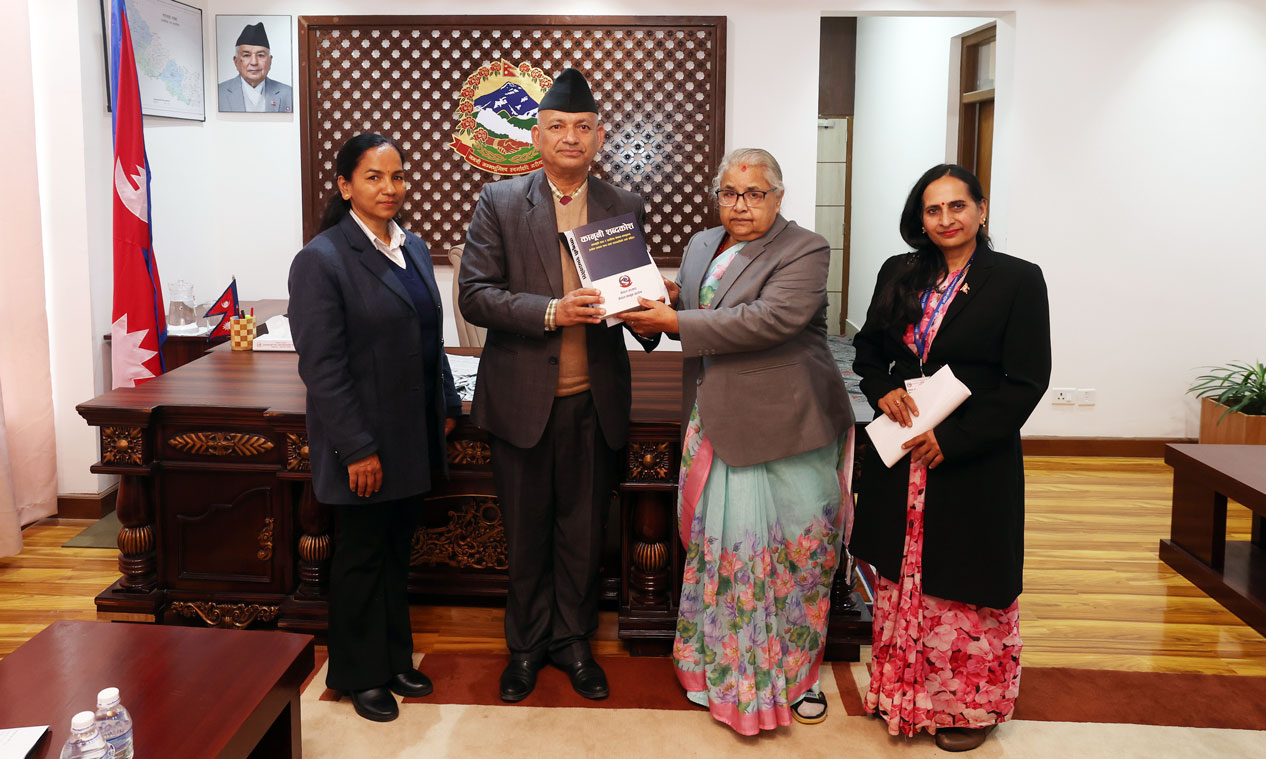 संविधान पुनरवलोकनका विषयमा अध्ययन भइरहेको छ : कानुन आयोग