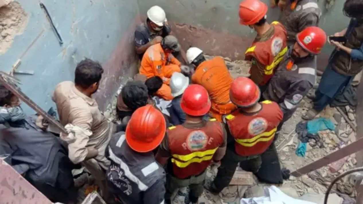 कराचीमा ग्यास चुहावटपछि विस्फोट‚ १६ जनाको मृत्यु