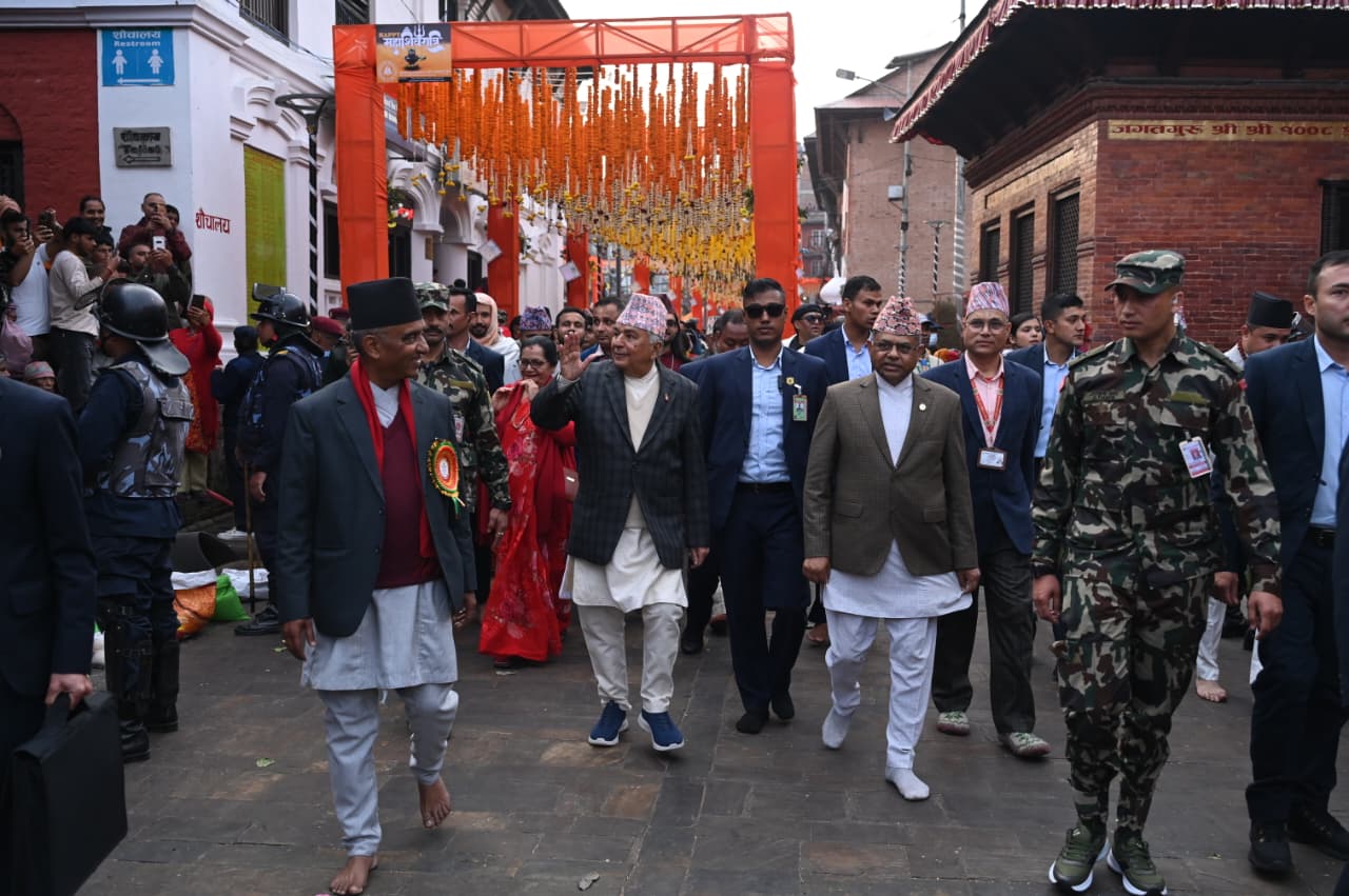 राष्ट्रप्रमुखको पशुपति दर्शन [तस्बिरसहित]