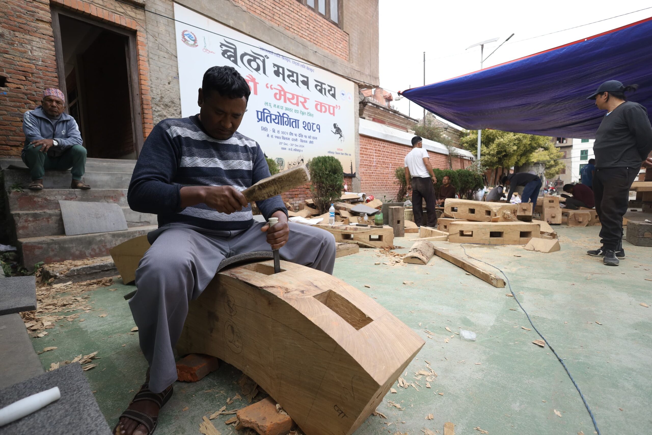 काठमा कालिगडको ठाकठुक [फोटो फिचर]