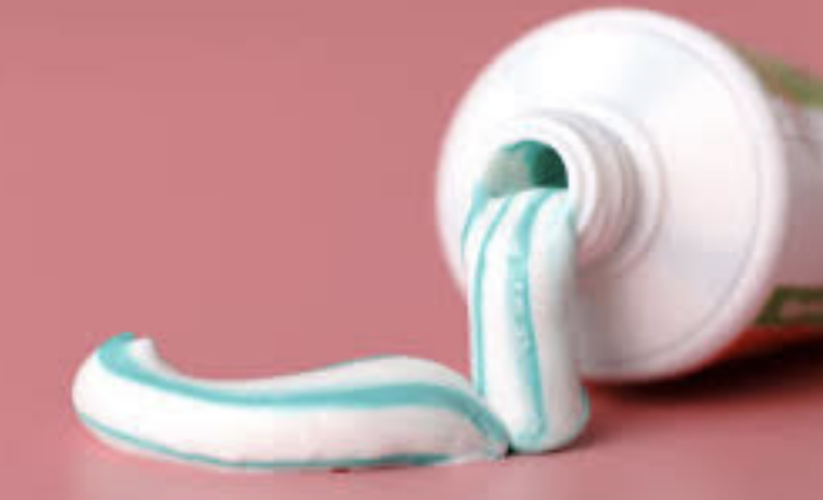 दन्तमञ्जनमा सिसाको मात्रा अत्यधिक रहेकाले कडा नियमन गर्न माग