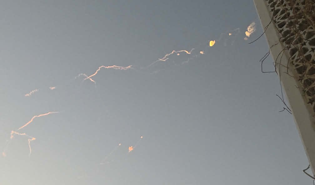 दोहामा खसेको भग्नावशेषबाट आगलागी, मानवीय क्षति छैन: कतार