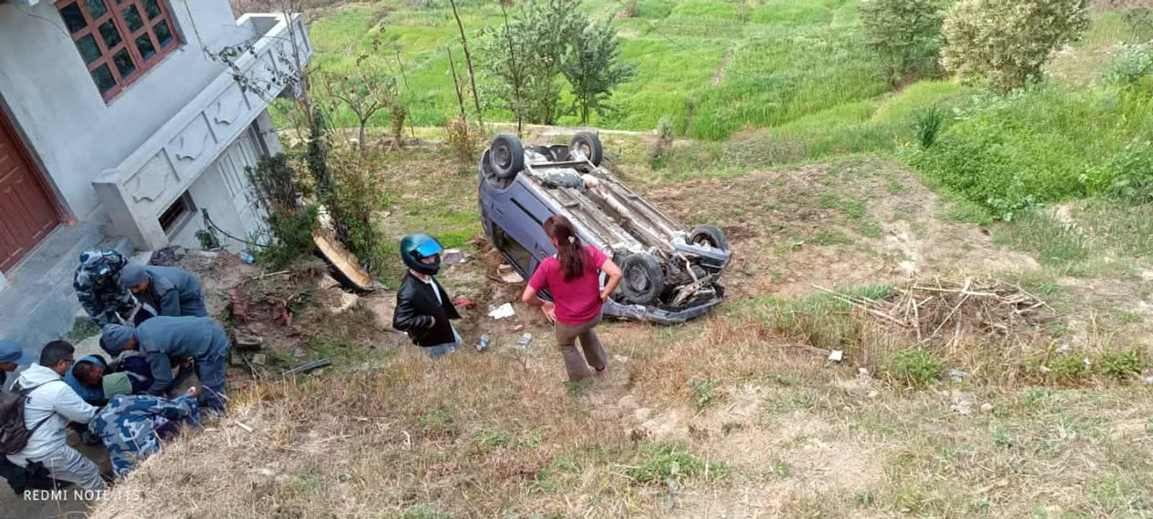 नगरकोटबाट भक्तपुर आउँदै गरेको कार दुर्घटना