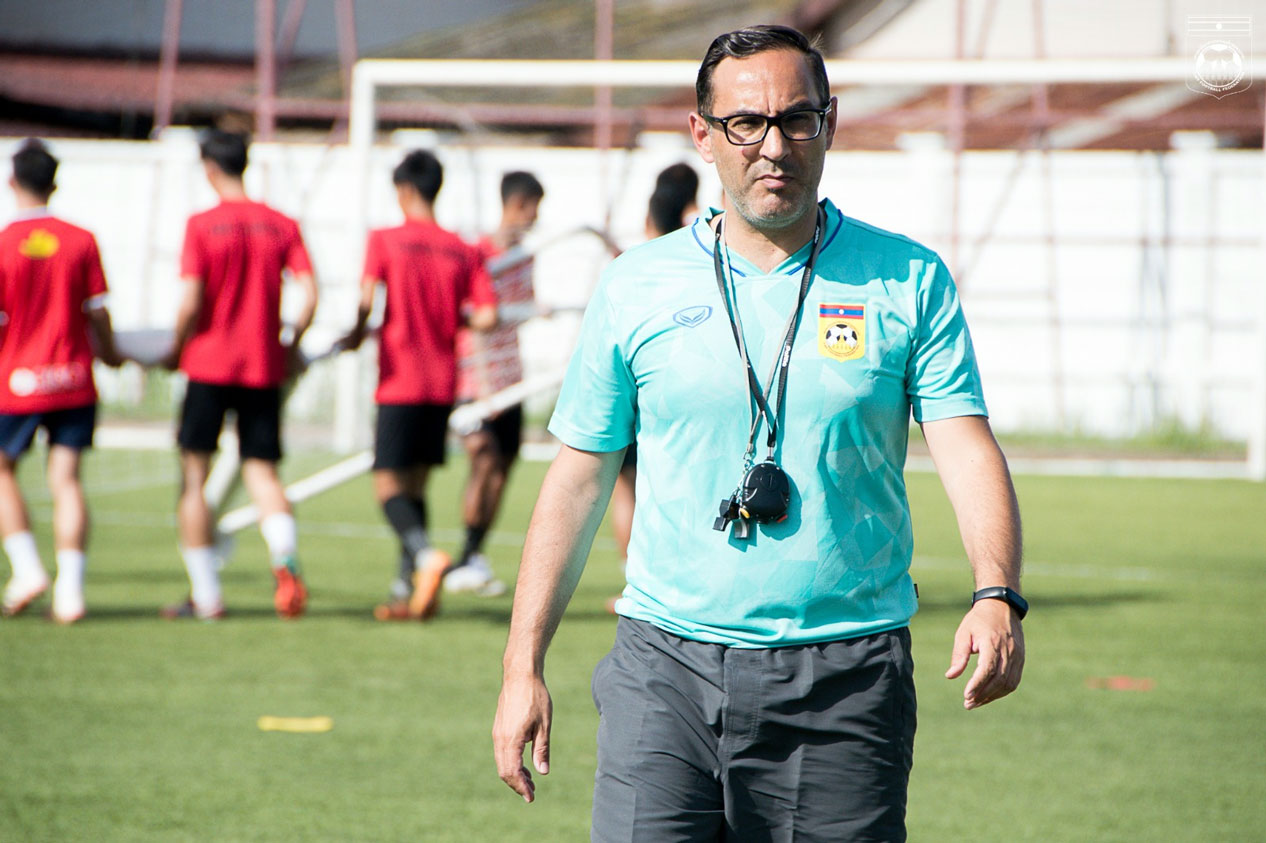 राष्ट्रिय पुरुष फुटबल टोलीको मुख्य प्रशिक्षकमा गुग्लिएल्मो