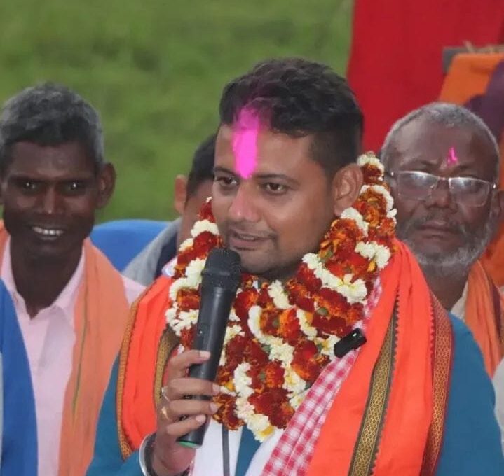 महोत्तरी-३: रास्वपाका उज्ज्वल कुमार झा विजयी