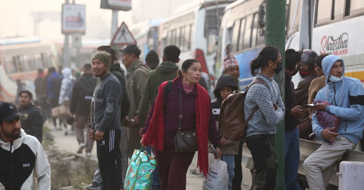 मत खसाल्न साढे आठ लाखले छाडे उपत्यका