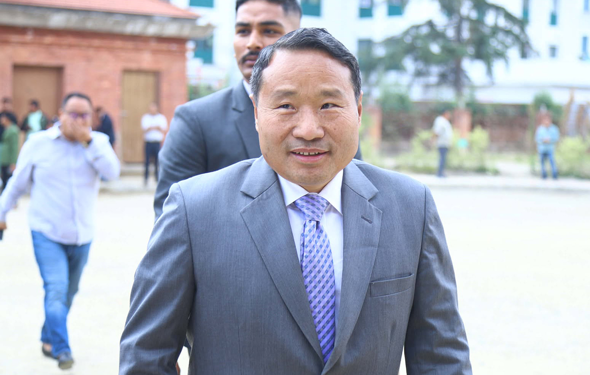 ‘रचनात्मक प्रतिपक्षको भूमिकामा रहेर काम गर्छौं’