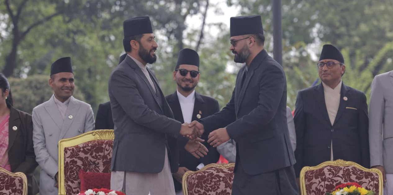 बिदेसिएका नेपालीले यसकारण रोजे नयाँलाई