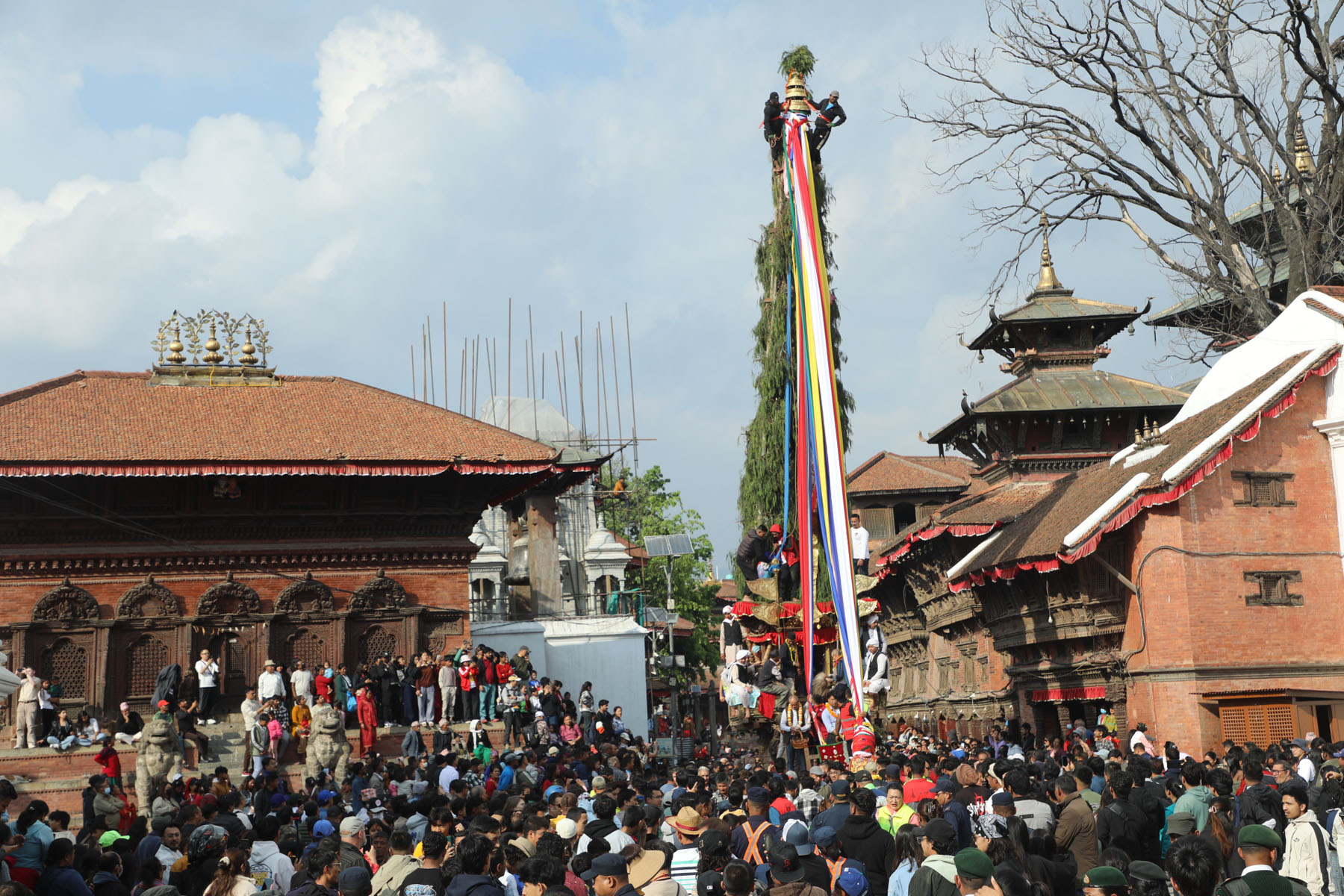 सेतो मत्स्येन्द्रनाथको मूर्ति फर्काइयो जनबहालस्थित मन्दिरमा