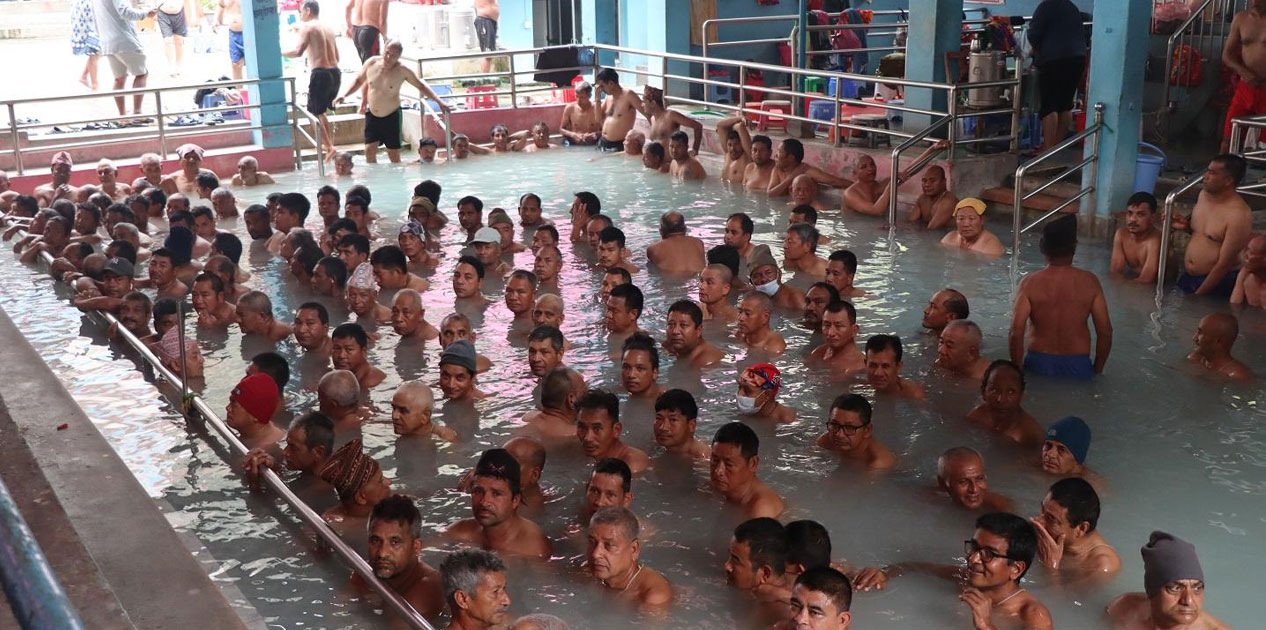 प्राकृतिक उपचारका लागि सिंगा तातोपानी