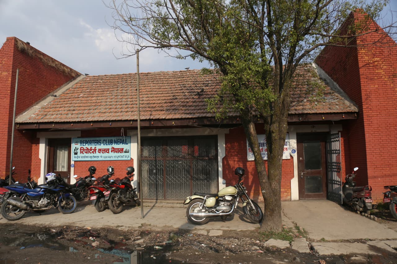 भाडा नतिर्ने भृकुटीमण्डपका २० संरचनामा समाज कल्याणको ताला