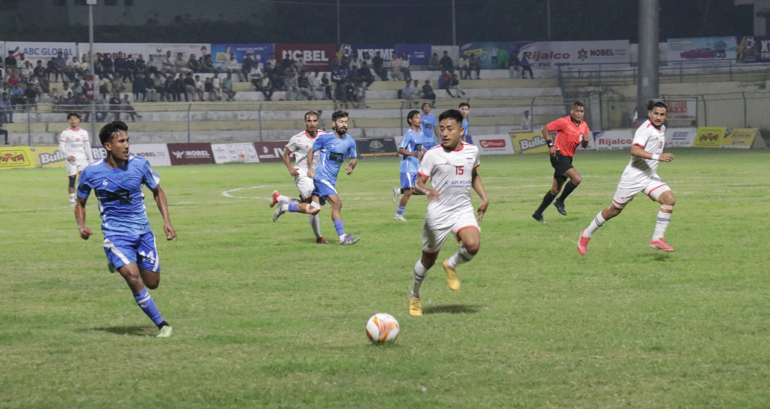चर्च ब्वाइजलाई पाखा लगाउँदै डेब्युमै सम्राट फाइनलमा