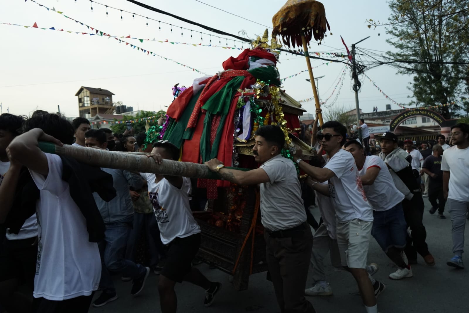 तस्बिरमा हाँडीगाउँको जात्रा