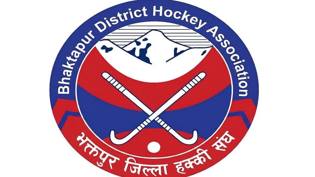 हक्की प्रतियोगितामा ६ विद्यालयका १० टोली