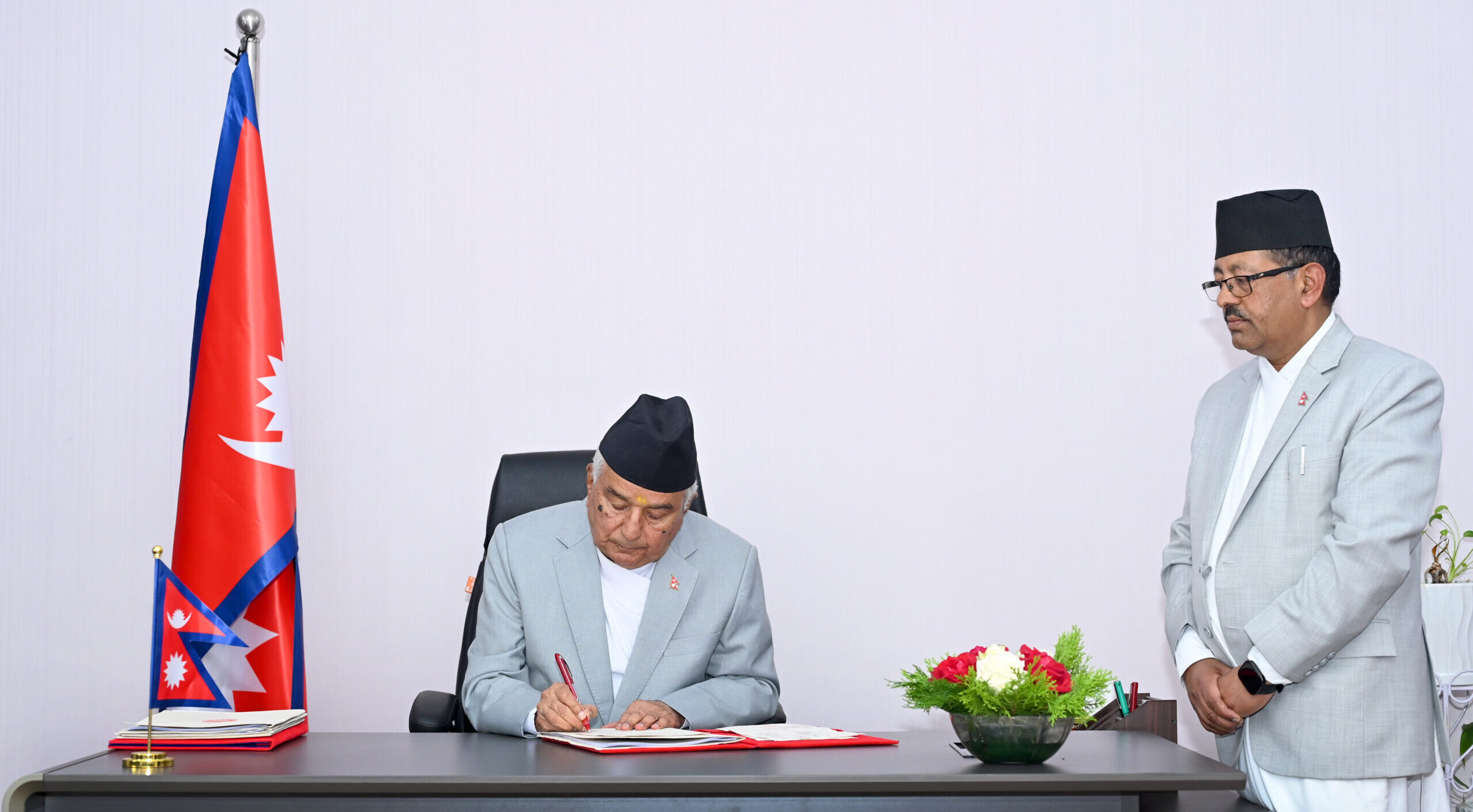 राष्ट्रपतिले जारी गरे संवैधानिक परिषद्सम्बन्धी अध्यादेश