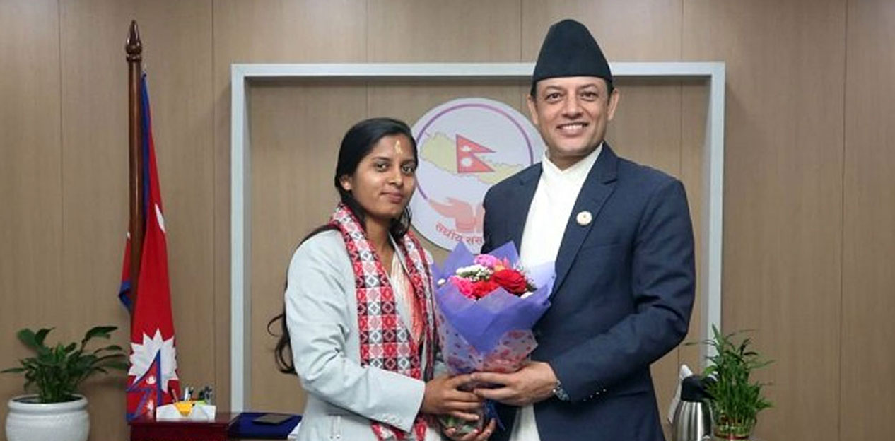 उपसभामुख ठाकुरद्वारा पदभार ग्रहण