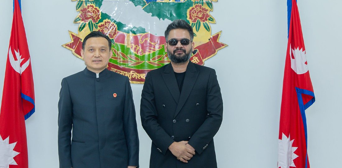 प्रधानमन्त्रीलाई चिनियाँ राजदूतले भने, ‘चीनको विकासको प्रतिफल नेपाललाई बाँड्न चाहन्छौँ’
