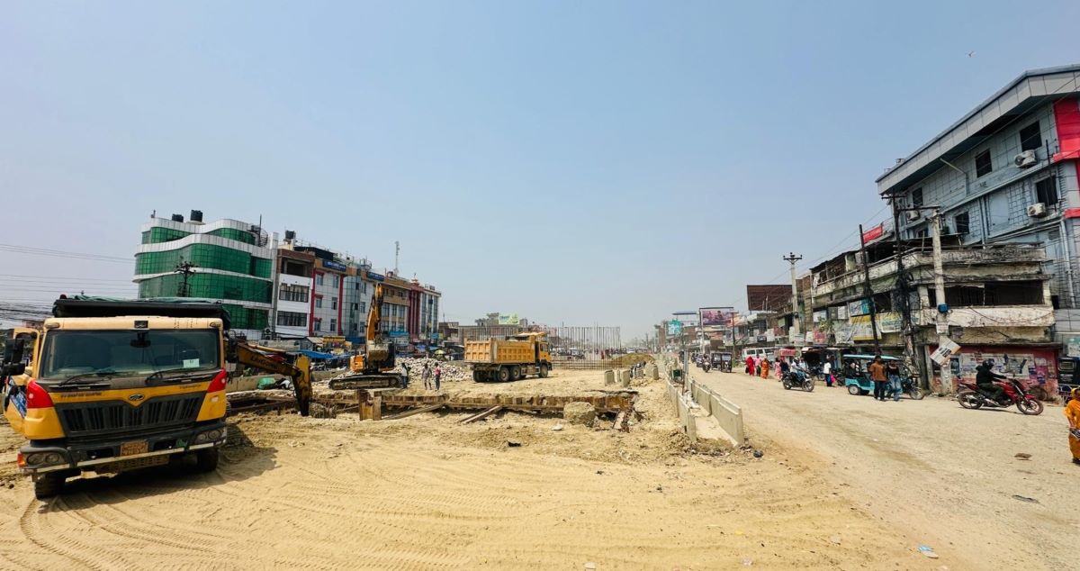 लहान क्षेत्रमा सडक विस्तार