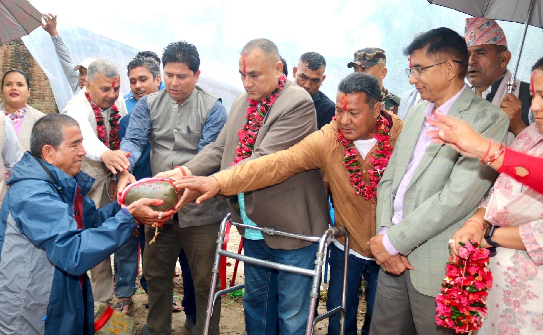 सरकारले गुणस्तरीय शिक्षामा जोड दिइरहेको छ : मुख्यमन्त्री शाह