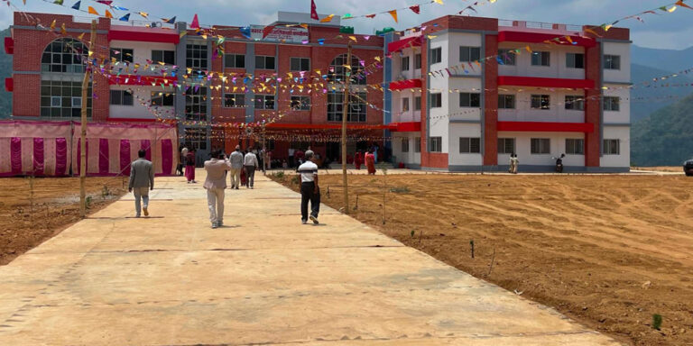 फलेवास नगरपालिकाले आजदेखि आफ्नै भवनबाट सेवा प्रवाह गर्दै