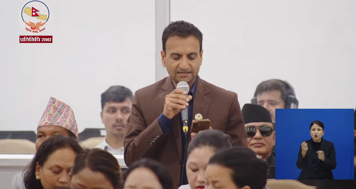 सडक सुरक्षा सुधारमा सरकार गम्भीर हुनुपर्छ : सभापति गजुरेल