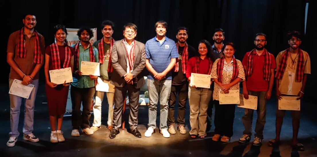 लेखन कार्यशालाबाट आठ सहभागी छनोट