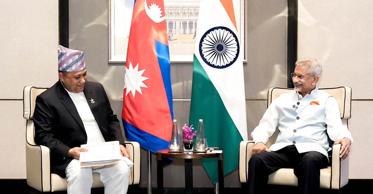 नेपाल र भारतका परराष्ट्रमन्त्रीबीच भेटवार्ता :डिजिटल भुक्तानीदेखि पुनर्निर्माण परियोजनासम्मका तीन निर्णय