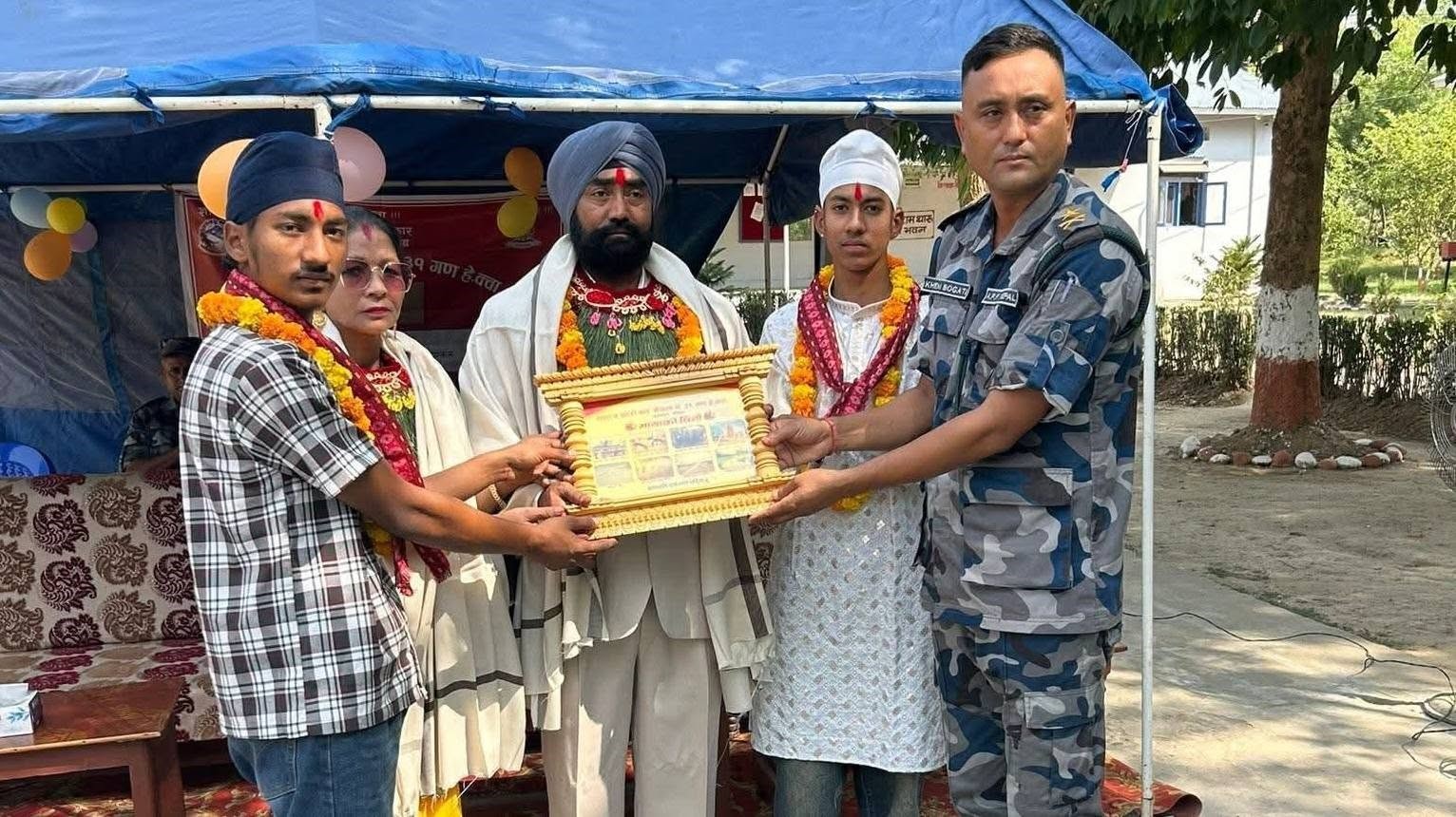 ‘ब्यारेकजस्तै घर’, एकै परिवारका दर्जन सदस्य सुरक्षाकर्मी