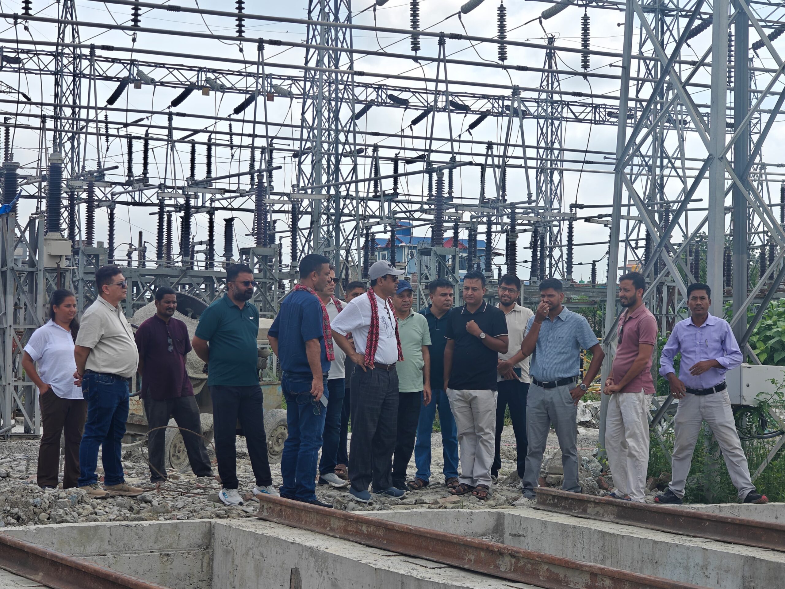 प्राधिकरणद्वारा मोरङ र सुनसरीका विद्युत् वितरण प्रणालीको अनुगमन