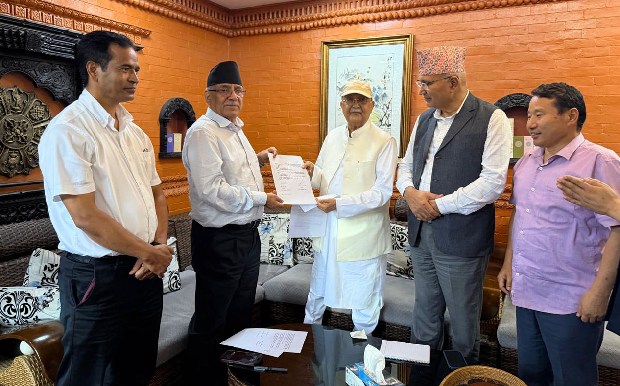 प्रदेशमा एमाले-नेकपा गठबन्धन‚ पाँच प्रदेशको नेतृत्व बाँडफाँट