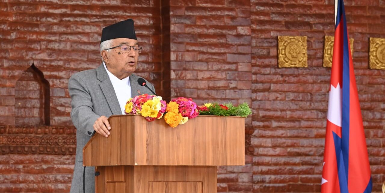 ‘इतिहासको असल पक्षको अनुसरण गर्न सके वर्तमानलाई न्याय गर्न सकिन्छ’