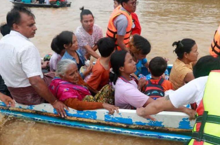 म्यान्मामा भीषण बर्षा र विनासकारी बाढीपछि जनजीवन प्रभावित