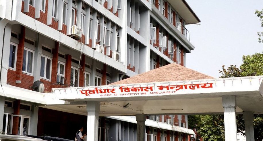 नवीकरण नगर्ने ४४ निर्माण कम्पनीको इजाजत खारेज